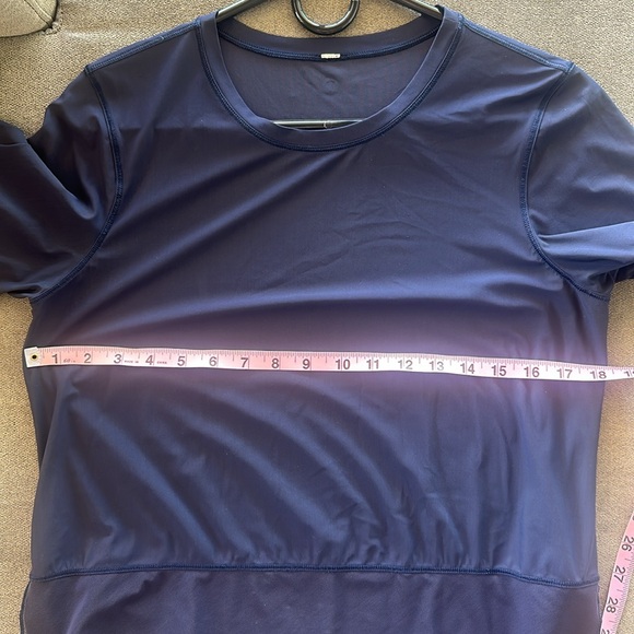 Lululemon Navy Square Top, With Sheer Details, S - Picture 8 of 8